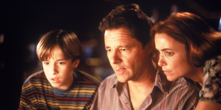 GHOST IN THE MACHINE (1993) Wil Horneff, Chris Mulkey, and Karen Allen