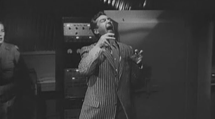 THE AMAZING TRANSPARENT MAN (1960) gotta sneeze so bad