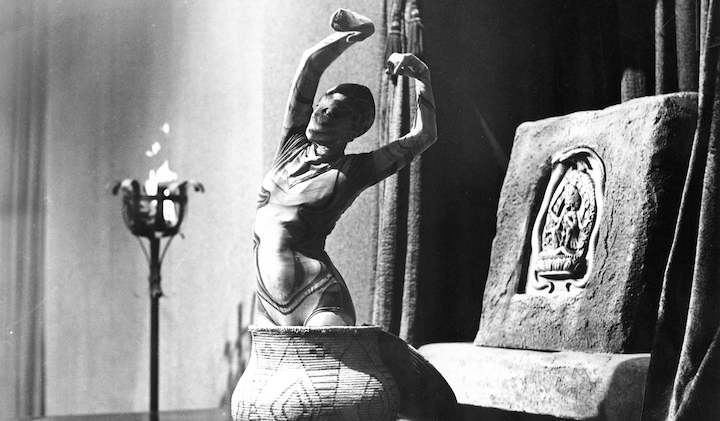 CULT OF THE COBRA (1955) i still do not get the appeal of Cirque Du Soleil