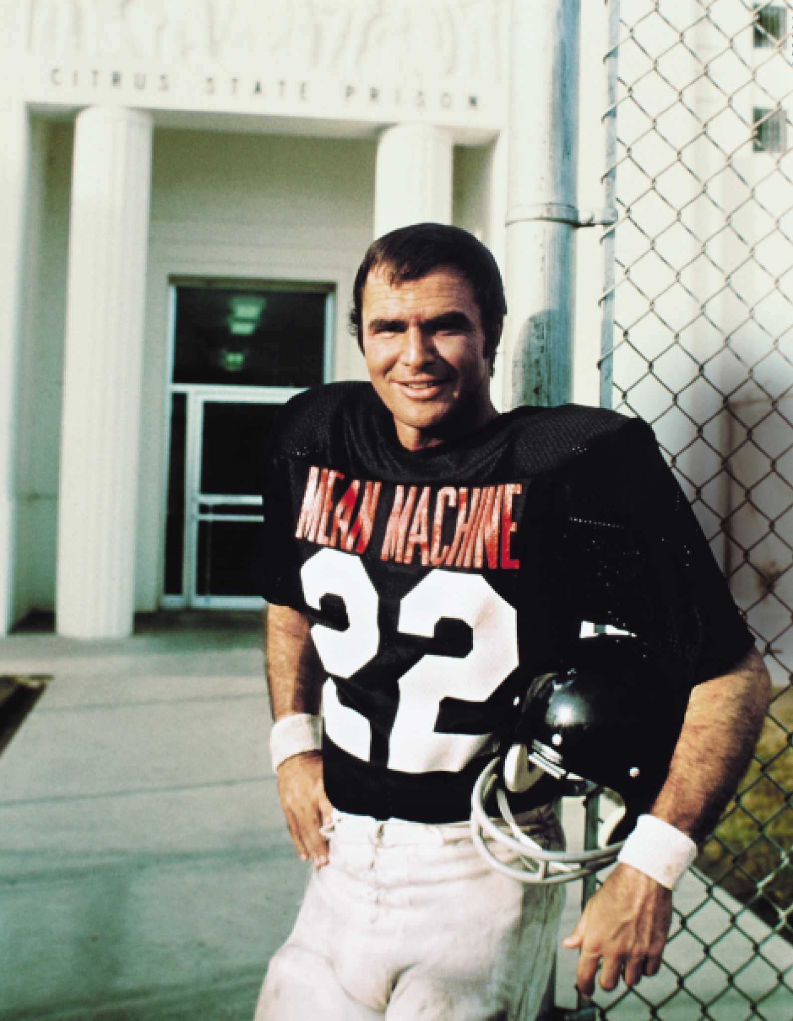 daily-grindhouse-burt-reynolds-of-the-day-the-longest-yard-1974